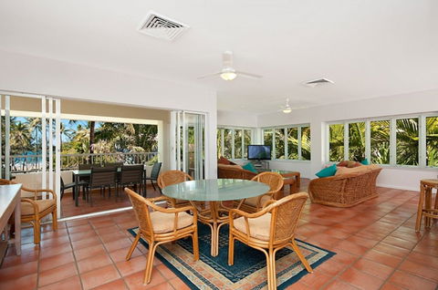 Balboa Holiday Apartments - Accommodation Directory 6