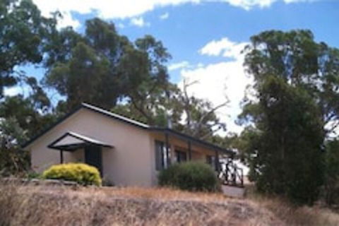 Riesling Country Cottages - Accommodation Directory 0