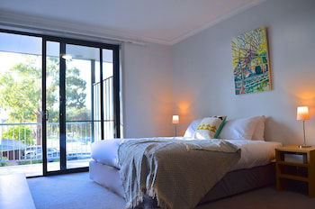 Mansfield Apartments - Accommodation Directory 5