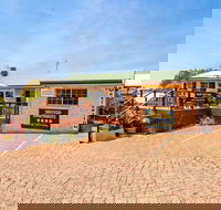 Quality Apartments Banksia Gardens WA - Accommodation Directory