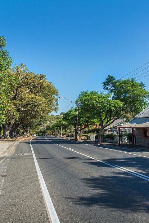 Stoneleigh Cottage Bed & Breakfast - Accommodation Directory 6