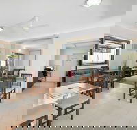 Cairns City Palms - Accommodation Directory