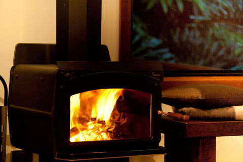 Lombok On Waterfall Retreat - Accommodation Directory 2