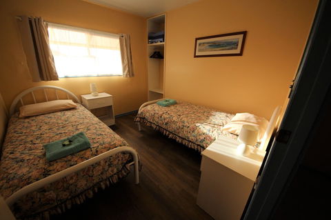 Baudin Beach Apartments - Accommodation Directory 2