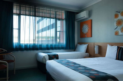 MARKETS HOTEL - Accommodation Directory 1