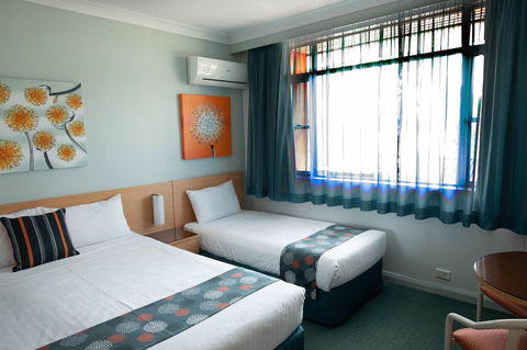 MARKETS HOTEL - Accommodation Directory 5