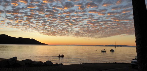 A City Retreat 2BR Apartment Reid Park Townsville - Accommodation Directory 1