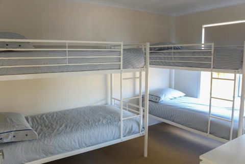 Bayview House - Accommodation Directory 5