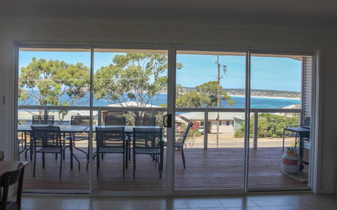 Bayview House - Accommodation Directory 2
