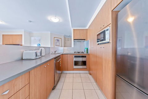 Oasis 22 - Accommodation Directory 2