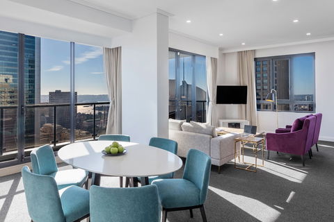 Meriton Suites Pitt Street, Sydney - Accommodation Directory 6
