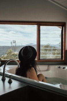 Kangaroo Ridge Retreat - Accommodation Directory 6