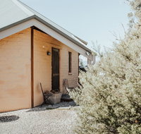 Kangaroo Ridge Retreat