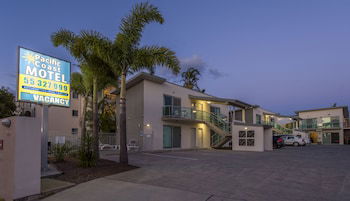 Pacific Coast Motel - Accommodation Directory 2