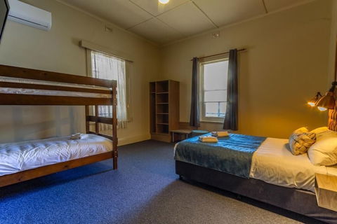 Pretoria Hotel - Accommodation Directory 2
