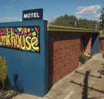 Bunkhouse Motel - Accommodation Directory
