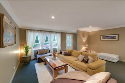 Mountainside B&B - Accommodation Directory 6