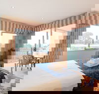 Spinnakers by Rockingham Apartments - Accommodation Directory