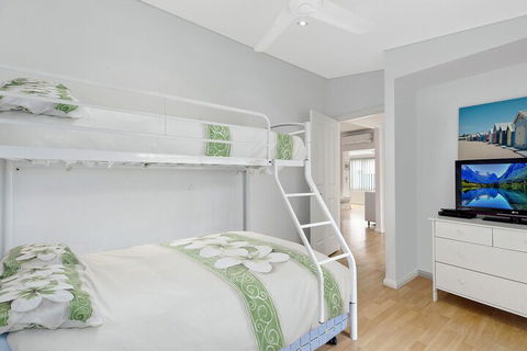 Oakland Cottage - Accommodation Directory 5