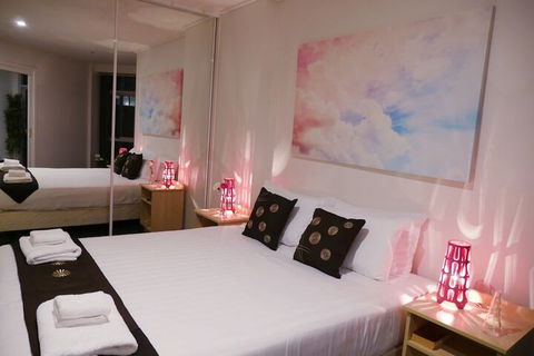 Anchor On Paramount - Accommodation Directory 1