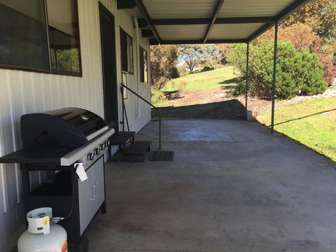 Hamilton - Accommodation Directory 5