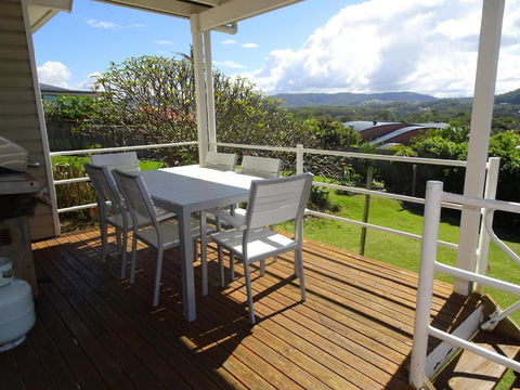 Seaspray - Accommodation Directory 2