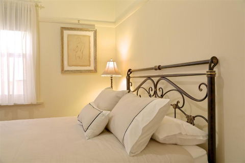 Holistic Haven - Accommodation Directory 2