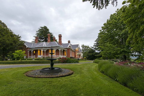 Arcoona Manor - Accommodation Directory 2