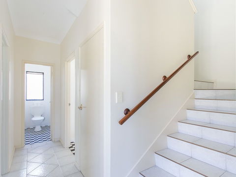 Beach Rd Villas By Rockingham Apartments - Accommodation Directory 3
