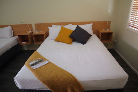 Country Roads Motor Inn Gayndah Qld - Accommodation Directory 3