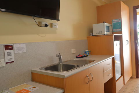 Country Roads Motor Inn Gayndah Qld - Accommodation Directory 4
