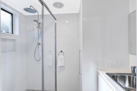 Ocean Pines 4 - Accommodation Directory 2