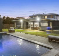 Ebony Rose Tweed Coast Holidays - Accommodation Directory