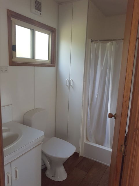 Euroa Caravan Park - Accommodation Directory 5