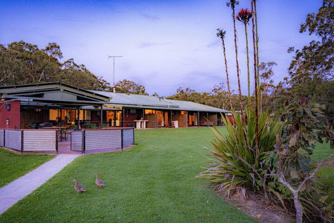 Waterfall Springs Retreat And Wildlife Sanctuary - Accommodation Directory 4