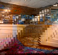 Golden Grain Motor Inn - Accommodation Directory