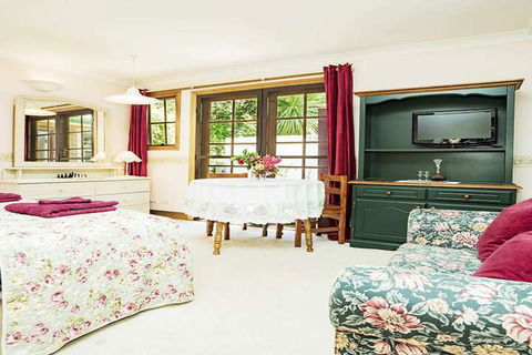 Kalimna Spa Room - Accommodation Directory 4