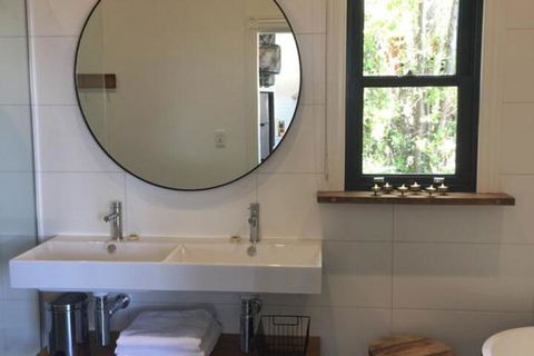 Alchemy House - Accommodation Directory 6