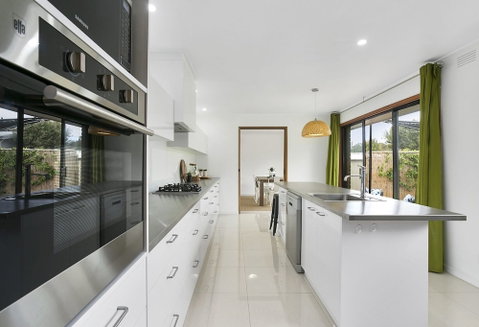 Fairhills - Beautifully Styled - Accommodation Directory 1