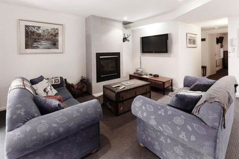 Reindeer 3 - Accommodation Directory 3