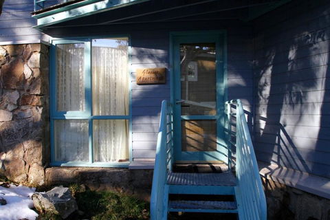 Whistler 8 Glacier - Accommodation Directory 5