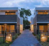 Maison Executive - Accommodation Directory