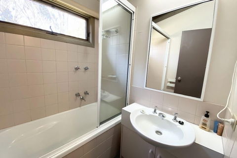 Alpine Interlude - Accommodation Directory 4