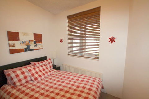 Beehive 18 - Accommodation Directory 2