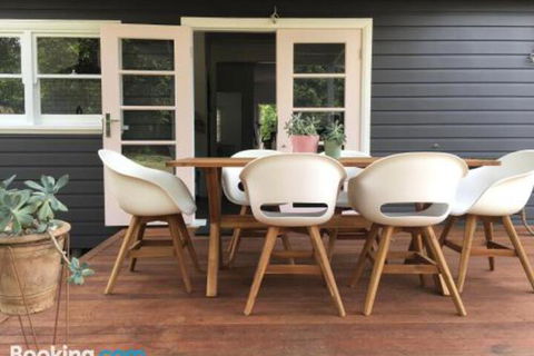 Audreys Nowra - Accommodation Directory 0