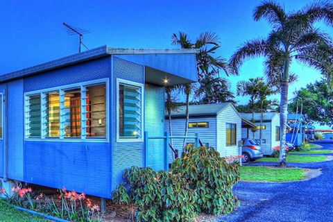 August Moon Caravan Park - Accommodation Directory 4