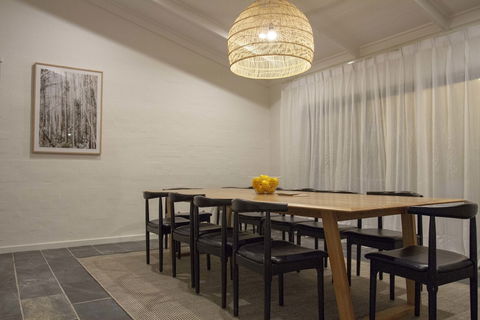 Balgownie Estate Winery Retreat & Restaurant - Accommodation Directory 0