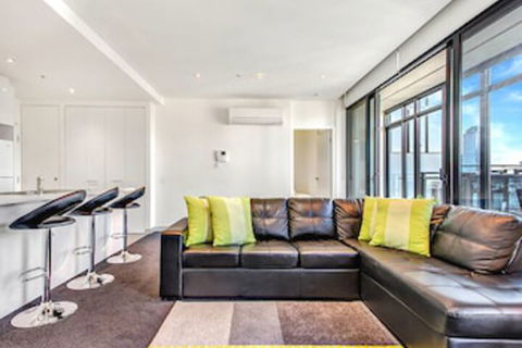 MJ Shortstay Bank Apartments - Accommodation Directory 0