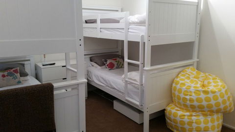 Twin Towers 504B - Accommodation Directory 1