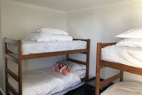 Twin Towers 502A - Accommodation Directory 3